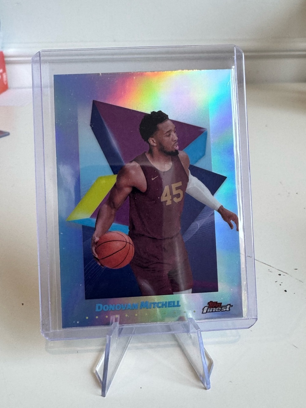 2025 Donovan Mitchell Topps Finest Refractor Prizm. Cleveland Cavaliers